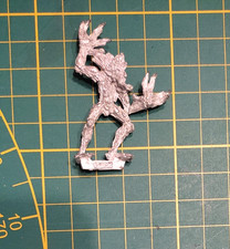 Warhammer Old world :  Dryade