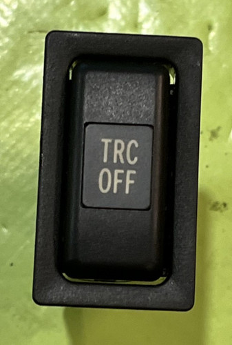 Bouton trc off toyota - bouton,