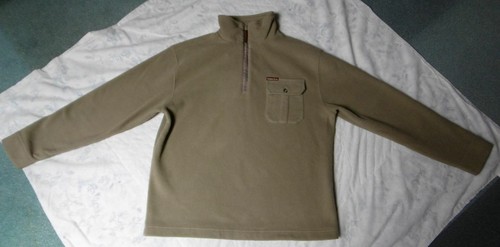 Tres beau pull - tres, polaire