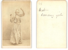 Afrique du Nord, danseuse