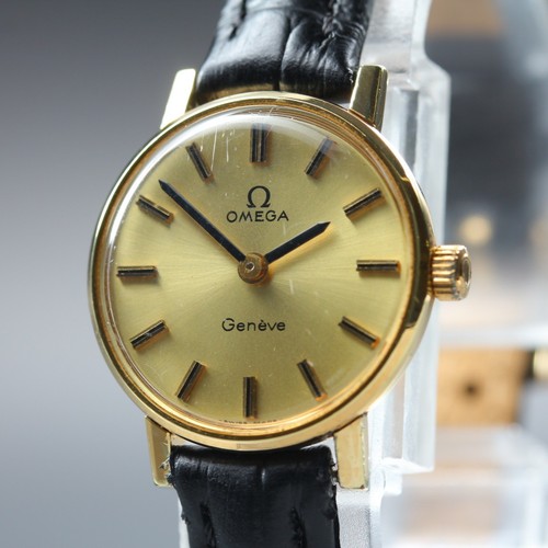 Exc montre femme 1973 - montre,