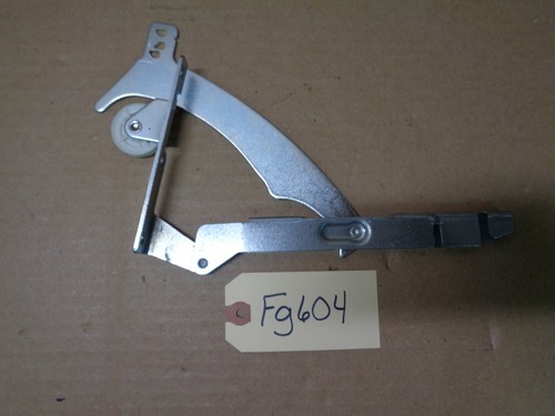 Range oven door hinge - ge,