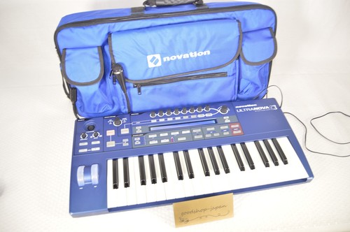Clavier bleu vocodeur