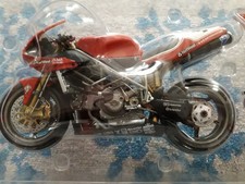 DUCATI 996 CORSE CARL FOGARTY 1999 WORLD CHAMPION SUPERBIKE  1/12 MINICHAMPS