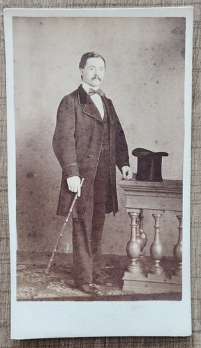 Cdv homme pied élégant - pied,