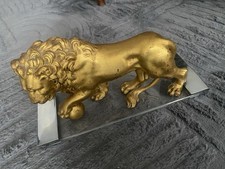 Sculpture Lion Doré 