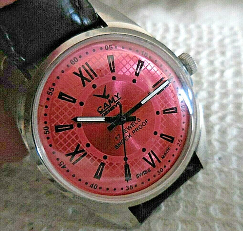 Ancienne montre mecanique - ancienne,