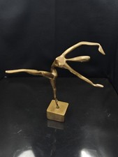 Yves LOHE Sculpture en Bronze Femme Danseuse Lohé