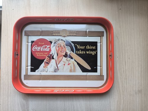 Coca cola plateau - coca-cola®, aviatrice