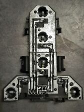 PLATINE FEU ARRIERE DROIT OU