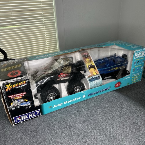 Vintage nikko jeep - nikko,