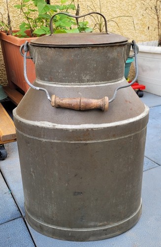Vintage très joli - bidon, à