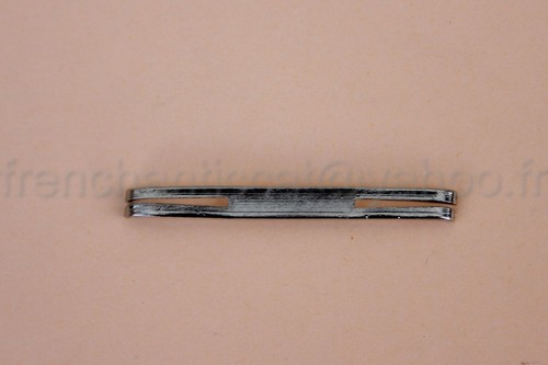 Piece metal pare chocs - he,