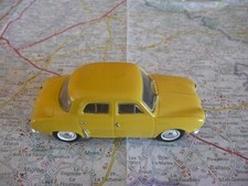 RENAULT Dauphine Jaune 1961