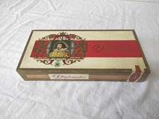 Ancienne boite a Cigare Diplomates en Bois décor Papier Vide Vintage