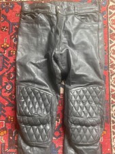 Pantalon en cuir Leather pants motard Highwayman, tour de taille 85 cm