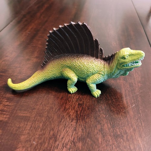 Dimetrodon prehistoric plastic - dimetrodon,