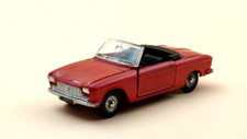 Peugeot 204 cabriolet dinky - 204,
