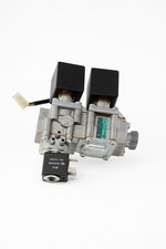 Bloc gaz FRISQUET F3AA40660 -