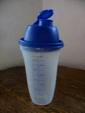 Tupperware shaker quick - quick, shake