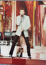JOHNNY HALLYDAY : photo d époque couleur  format 24cm/18cm