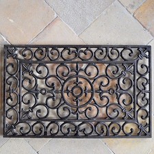 Gratte pieds fonte marron