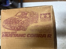 Un, carrosserie TAMIYA FOAD