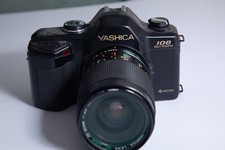 APPAREIL PHOTO-YASHICA 108