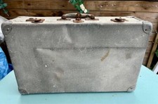 Grande valise décorative en aluminium