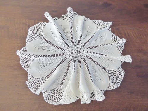 Napperon crochet ancien - napperon,, ancien.