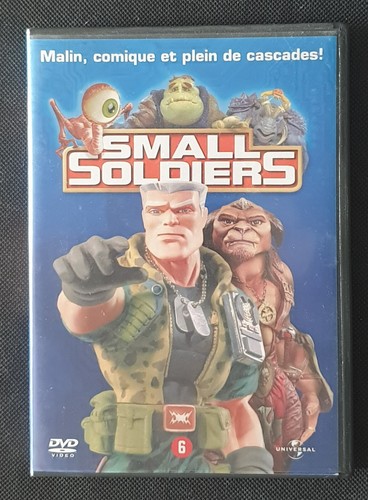 Small soldiers - small,