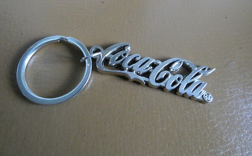Porte clé métal coca - porte,