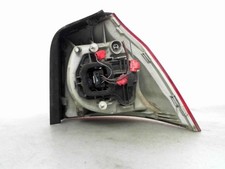 Feu arriere principal gauche