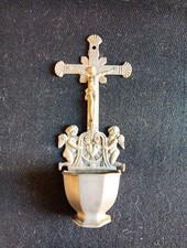 ancien bénitier En Étain H 18cm L 8cm