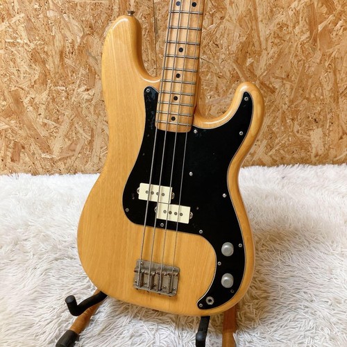 Guitare basse électrique