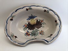 Ancien Plat A Barbe En Faience