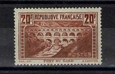 FRANCE STAMP TIMBRE N° 262 " PONT GARD 20F CHAUDRON TYPE IIB " NEUF xx TTB  A112