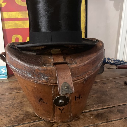 Chapeau haut forme - chapeau,