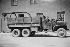 Lot 7, grue pour GMC et halftrack US , 1:72 kit résine ALBY