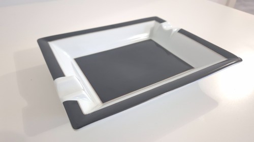 Dupont porcelain ashtray - ashtray,
