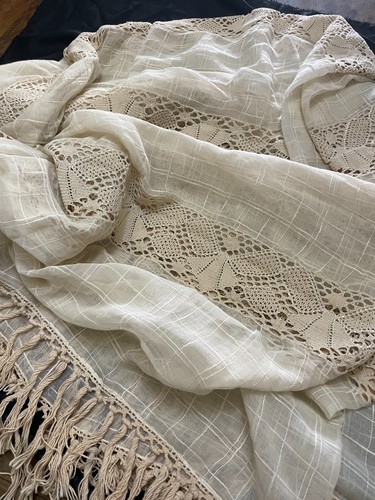 Dessus lit ancien voile - lit, et