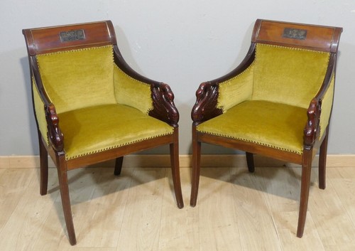 Paire fauteuils aux cygnes - aux,