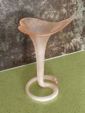 Vase fleur calice Verre opaline rose Anthurium pied enroulé spirale