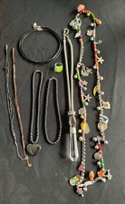 Joli Lot de Bijoux Fantaisie dont ZAG, DOLCE VITA, LES GENS DU SUD..