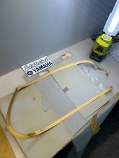 1 sticker graphique gauche