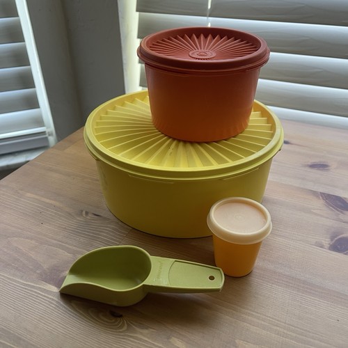 Tupperware assorted lot - tupperware,