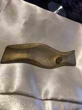 Bijou Broche Alain Delon Avec Perle. LYRA Parfums Alain Delon Comme Neuf 