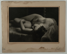 E. Lentz, femme nue allongée, Aberdeen, 1936 vintage print. Une étiquette de la 