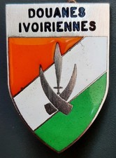 Insigne OBSOLÈTE DOUANES IVOIRIENNES Afrique émail ORIGINAL CUSTOMS BADGE 