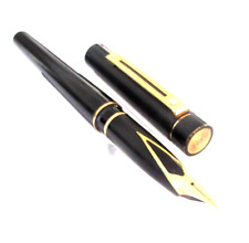 STYLO PLUME DE PRESTIGE SHEAFFER MODELE TARGA PLUME EN PLAQUE OR Q2